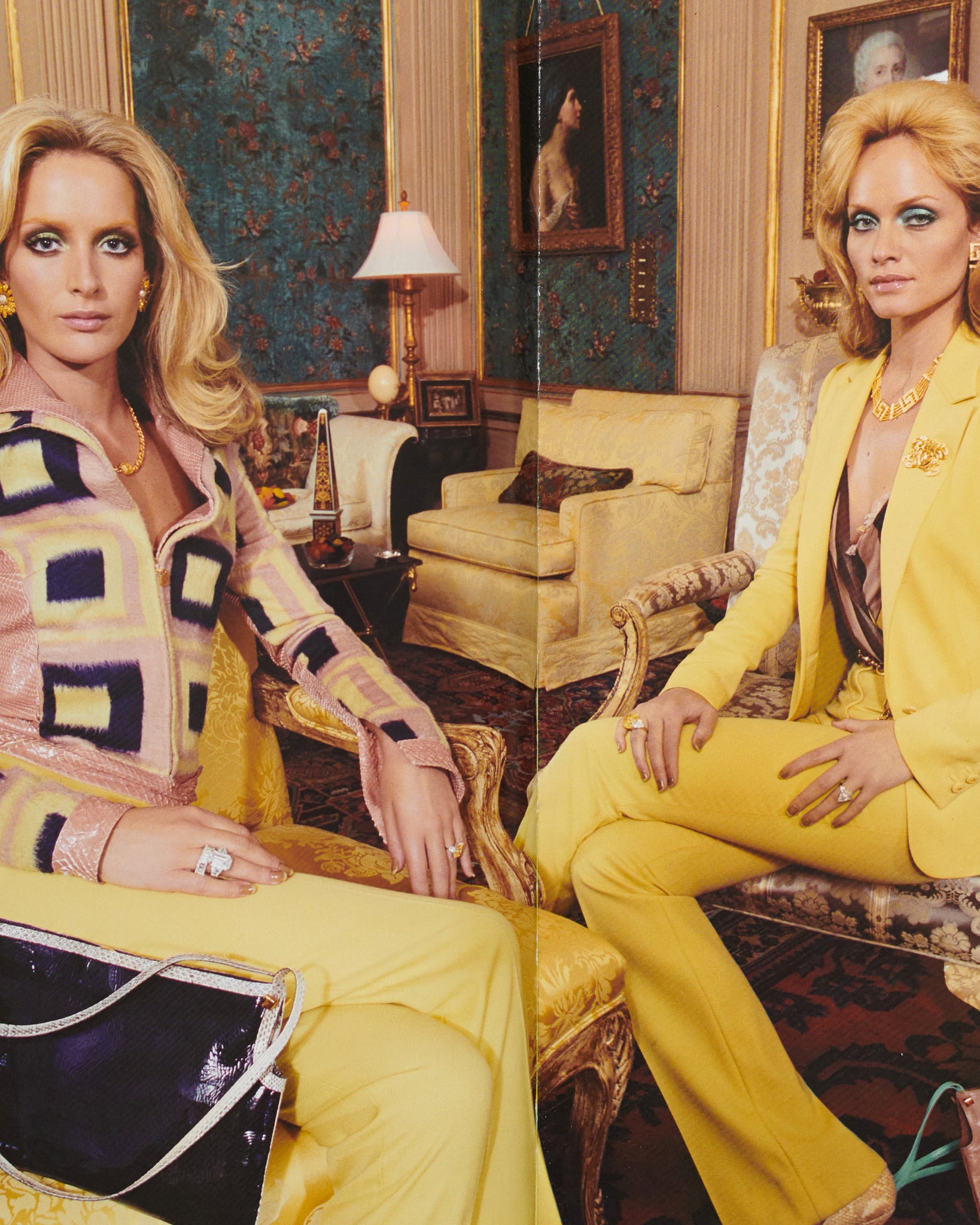 Four Days in LA: The Versace Collection<br>Steven Meisel [2001]